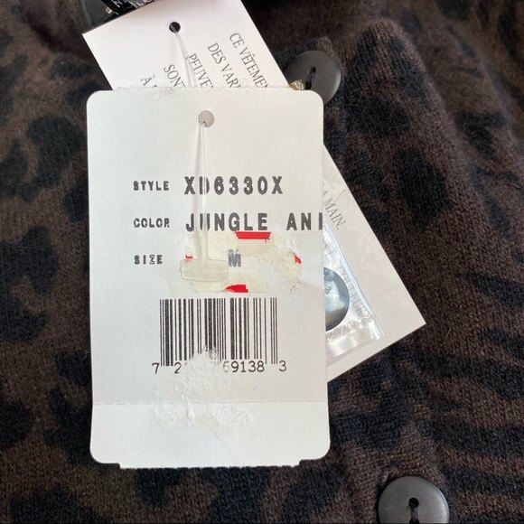 Nina Leonard Jungle Print Cardigan Sweater - Picture 7 of 8